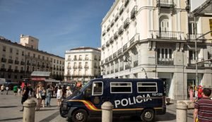 Los atacantes de Barcelona podrían haber causado aún más daño y al parecer planeaban un ataque en Francia