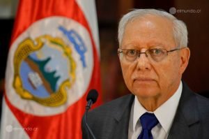 Exministro de Hacienda Helio Fallas comparecería en Comisión de Ingreso y Gasto Público