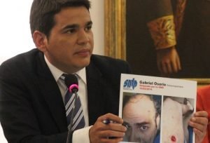 Periodistas detenidos y amenazados en disturbios de Venezuela