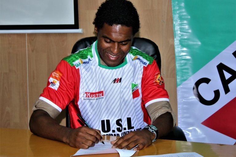 Anderson Andrade es el nuevo fichaje de Carmelita