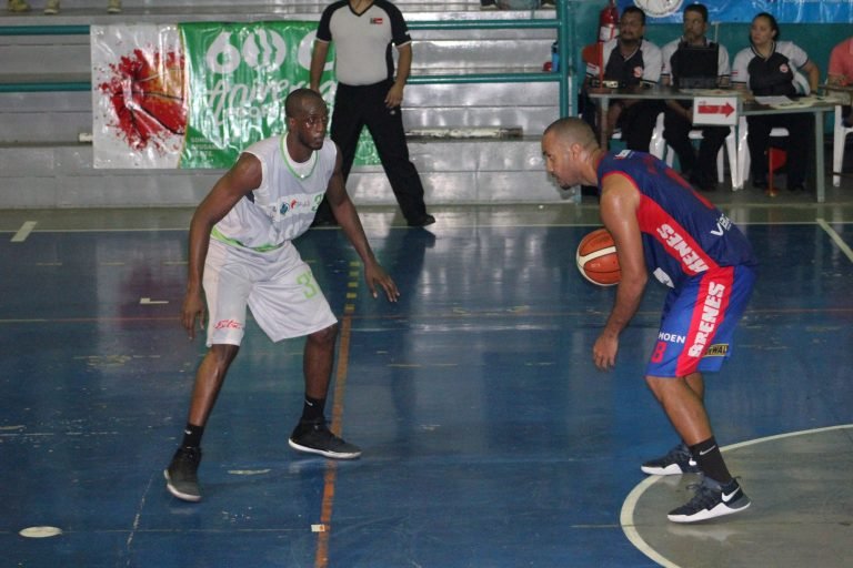 Brenes Barva vence a Coopeservidores Escazú