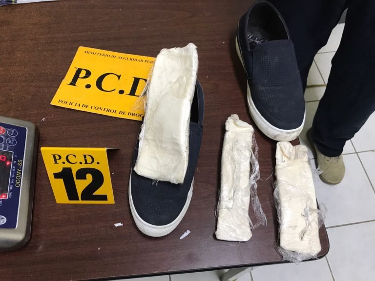 Caen dos mexicanos con 4 kilos de cocaína mientras intentaban cruzar la frontera con Nicaragua