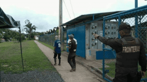 Edgardo Araya apoyará a nicaragüenses expulsados por exigir a piñera sus derechos laborales