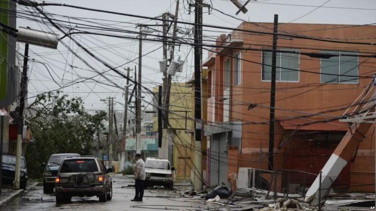 Puerto Rico podría estar sin electricidad por meses