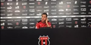 Álvaro Aguilar: “Debemos hacer partidos inteligentes, sacar los tres puntos  y ser fuertes en casa”