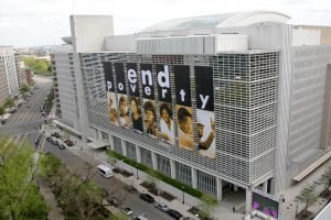 Banco Mundial debe enmendar sus normativas para defender derechos humanos, dice experto de la ONU