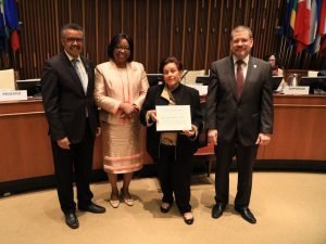 Doctora costarricense obtiene Premio OPS a la Gestión y el Liderazgo en servicios de Salud