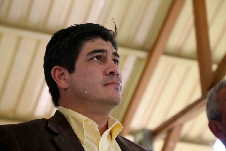 Carlos Alvarado: “Impuesto de 4% a los libros es un golpe a la educación y la cultura”