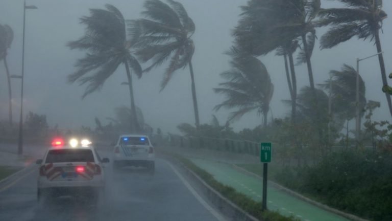 Al menos 10 muertos deja el huracán Irma a su paso por el Caribe