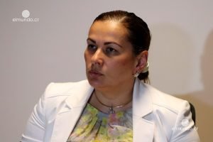 Paola Mora será investigada por la compra de un centro educativo privado