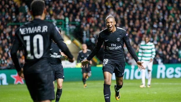 Con Neymar como figura, el PSG humilló al Celtic en Escocia