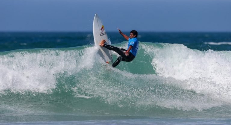 Costa Rica avanza a segunda ronda en el EDP Billabong Pro Cascais en  Portugal