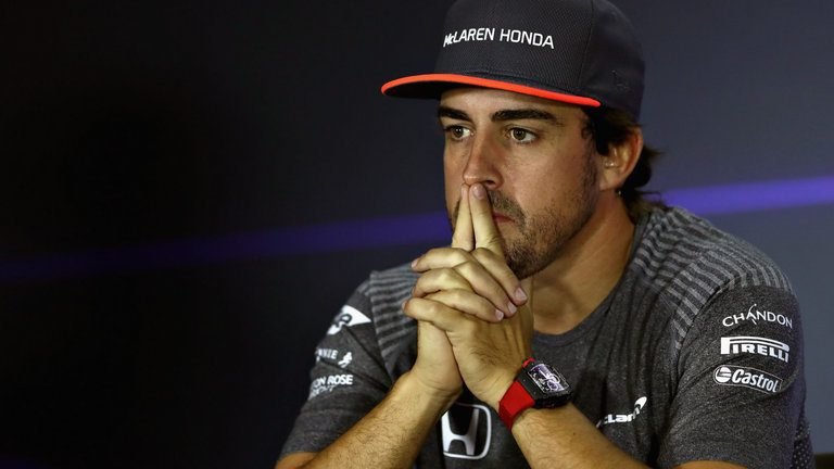 Fernando Alonso: “Quiero saber los planes de Renault antes de tomar una decisión”