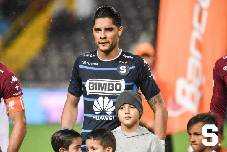 Kevin Briceño se reportó con cansancio al regresar de la Selección Nacional