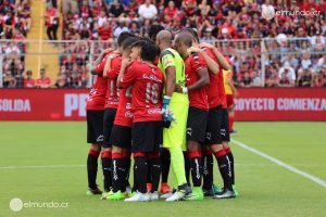 Alajuelense afirma que no consideran a jugadores del Santos y Pérez para el próximo torneo