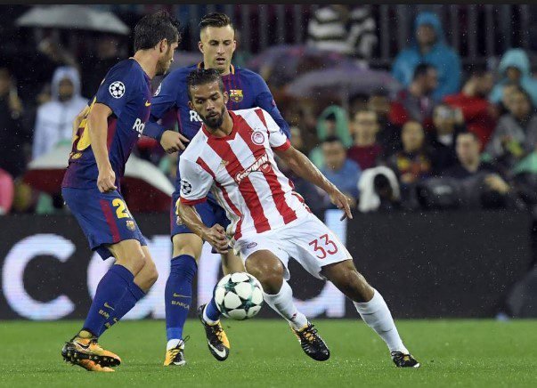 El Barcelona se estrella contra el muro del Olympiacos, empata 0-0