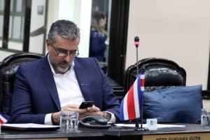 Otto Guevara: Demostraré que el Estado no es un buen empresario