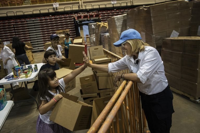 ¿Quién es Carmen Yulín Cruz, la alcaldesa puertorriqueña que peleó con Trump?