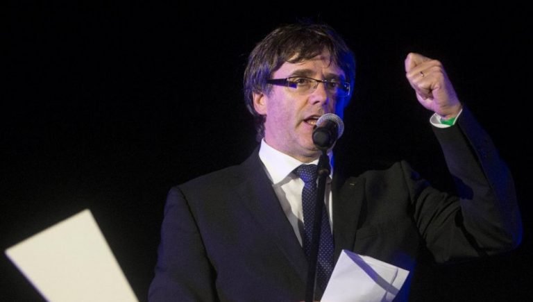 Detienen en Alemania al ex presidente catalán Puigdemont