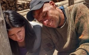 Análisis de huellas dactilares de persona no identificada en Bolivia no coincide con datos del TSE