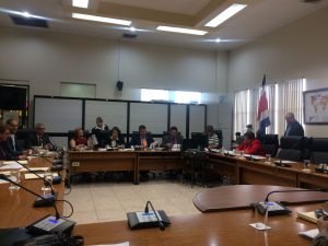 Avanza proyecto para crear colegio de especialistas en salud ambiental