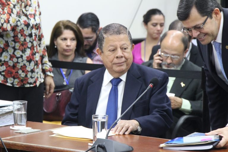 Magistrados desestimaron caso contra diputados ante falta de objeciones