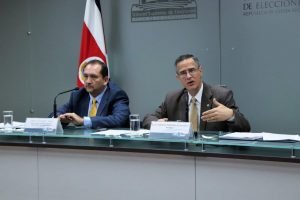 TSE inicia impresión de papeletas para segunda ronda