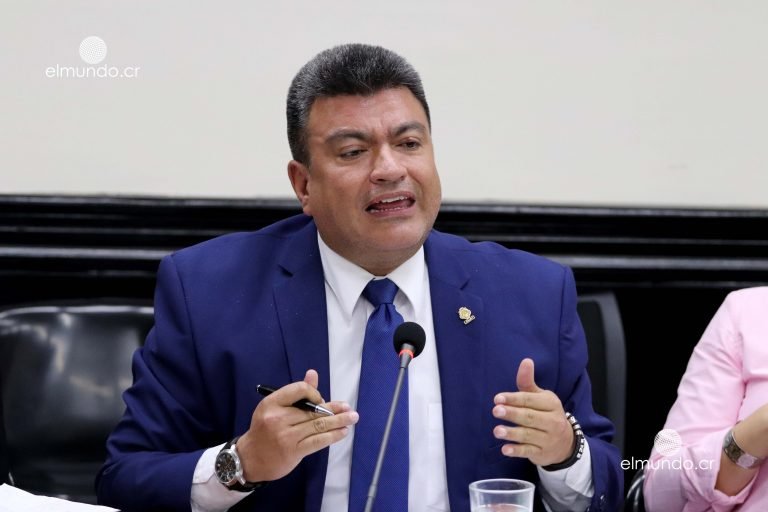 Ronny Monge: Viceministro de Ingresos no tuvo que renunciar, lo tenían que despedir