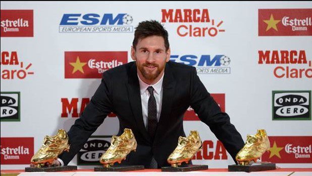 Lionel Messi recibe su cuarta bota de oro como máximo goleador