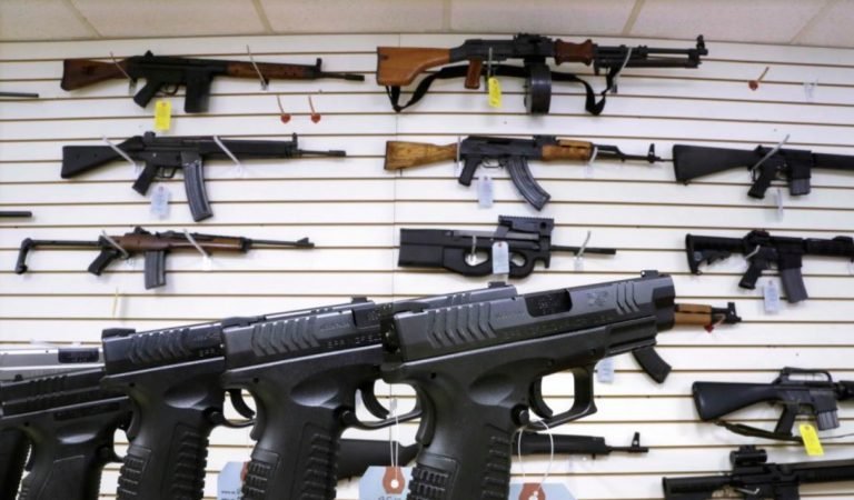 Corte Suprema de Estados Unidos reafirma el derecho a portar armas en público