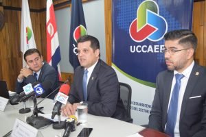 Uccaep: Próximo gobierno está obligado a promover la reactivación económica