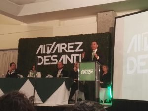 Álvarez incluye “compromiso con la ética” en plan de gobierno