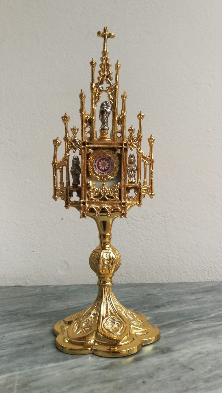 Parroquia de San Ramón custodiará reliquia de San Juan Pablo II