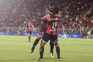 La Liga gana, gusta y golea previo al clásico nacional