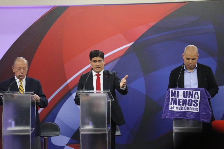 ¿Son ciertos los logros del actual Gobierno nombrados por Carlos Alvarado durante el debate?