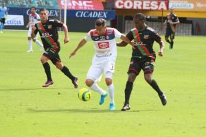 Carmelita derrota 2-1 al Cartaginés en la jornada inaugural del fútbol nacional