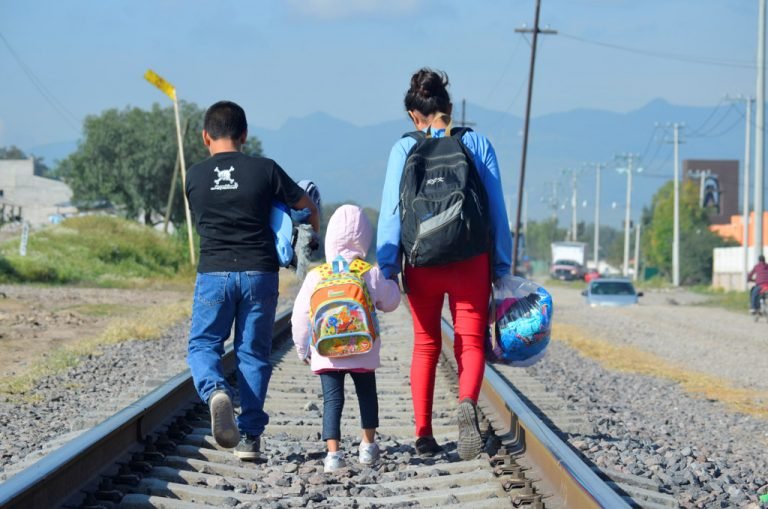 Trump culpa al partido Demócrata por separación de familias en la frontera