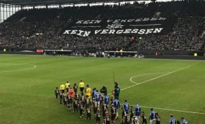 Recuerdan a víctimas de Holocausto en estadio de fútbol de St. Pauli