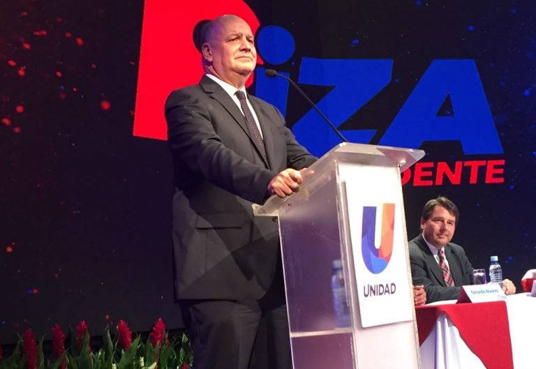 Piza presenta plan de gobierno prometiendo “cortar rabos” a quienes “metan mano” en su administración