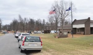 Policía identifica a las dos víctimas en tiroteo en escuela de Kentucky