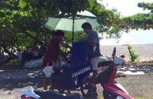 Congreso avala regular ventas ambulantes de vigorón y granizados