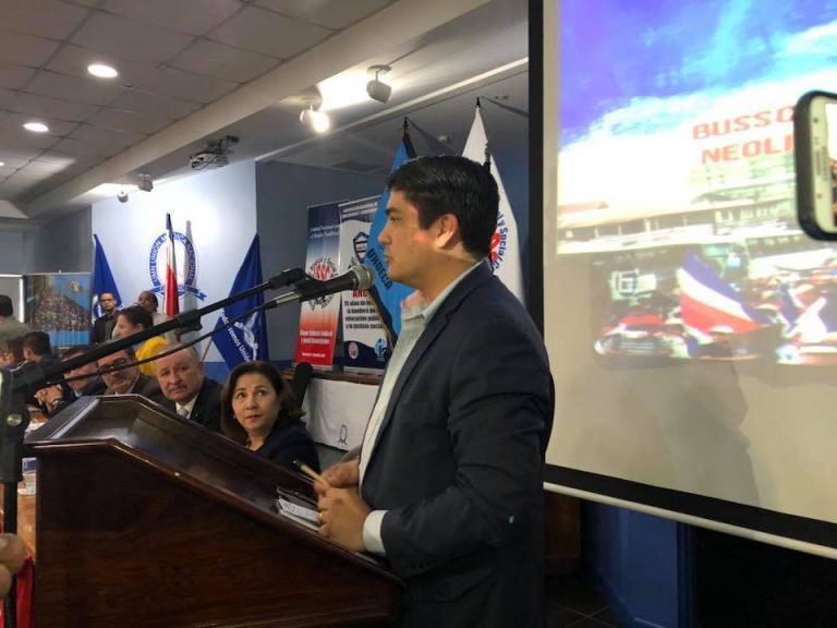 Carlos Alvarado a sindicatos: ‘Nunca les voy a pedir que renuncien a sus luchas’