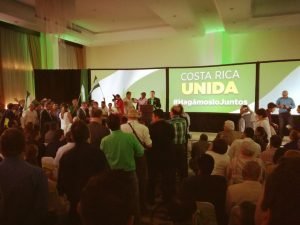 Más de 70 figuras liberacionistas dan adhesión a Fabricio Alvarado