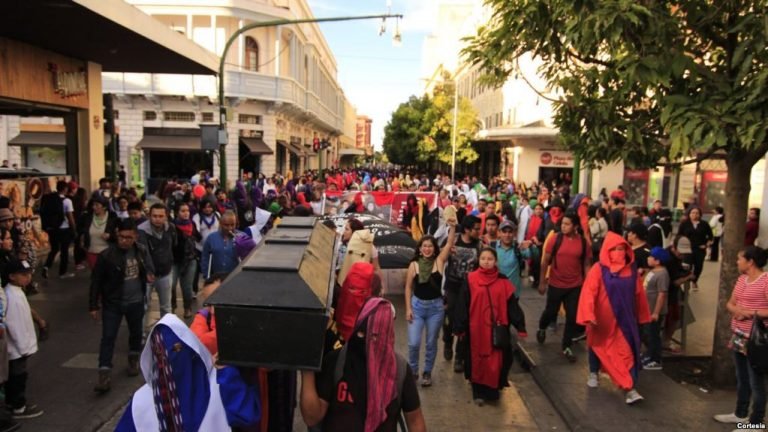 Guatemala: Estudiantes denuncian boicot por “Huelga de Dolores”