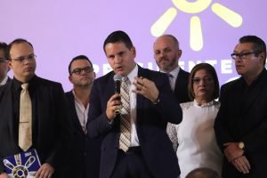 “Yo sigo con las manos limpias”, asegura Fabricio Alvarado