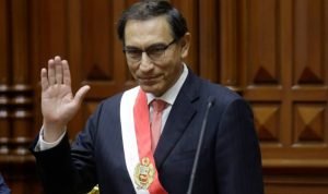 Vizcarra asume el poder en Perú y propone pacto social