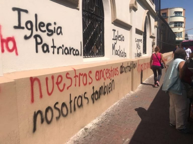 Gobierno respaldará investigación por vandalismo en iglesias, monumentos y edificios patrimoniales