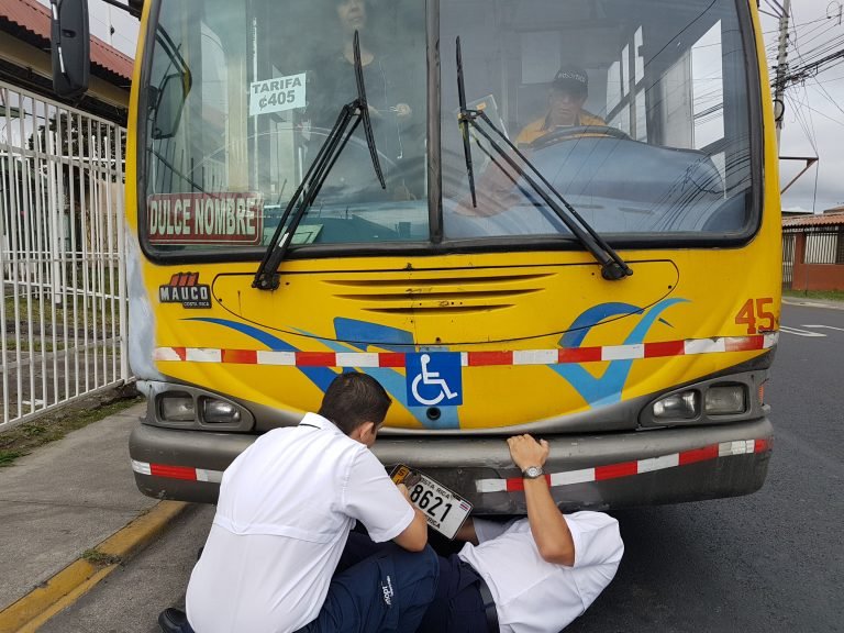 CTP hace inspección en autobuses de empresa AMSA