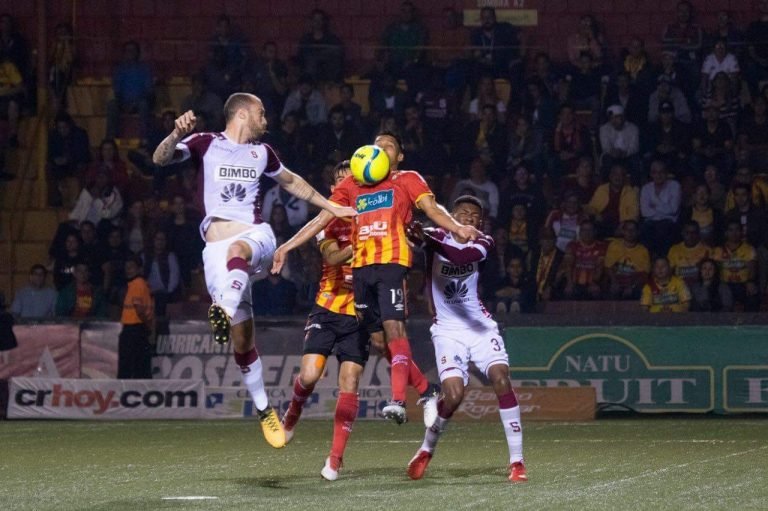 Herediano no pudo sacar ventaja y el campeón se definirá en el Ricardo Saprissa