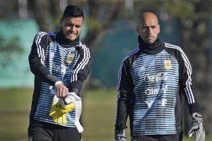 Sergio Romero, portero titular de Argentina, queda fuera del Mundial de Rusia 2018